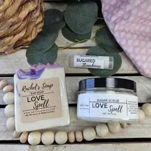 Clear Gift Box in Love Spell