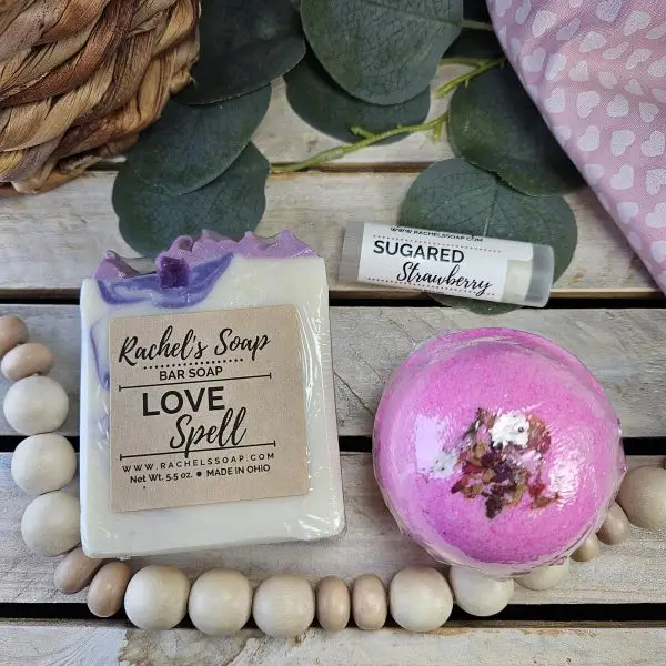 Clear Gift Box in Love Spell